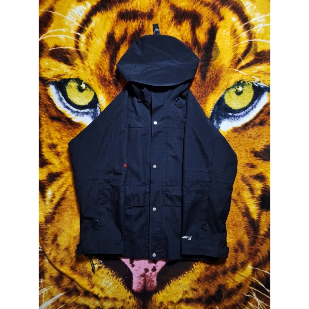 TNF VINTAGE + CARIER KALIMANJARO