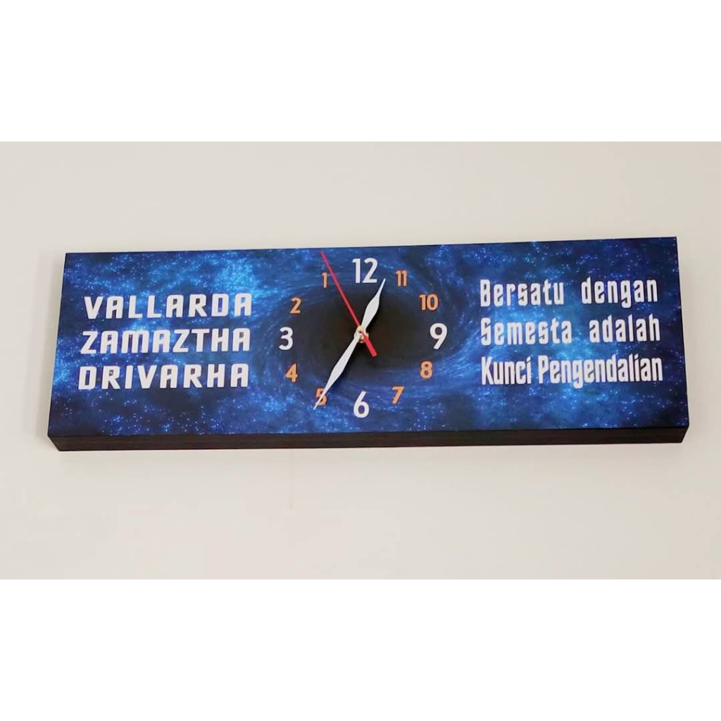 Jam Dinding Unik Berputar Terbalik Tawaf Kanan Kiri Anticlock Lemurian