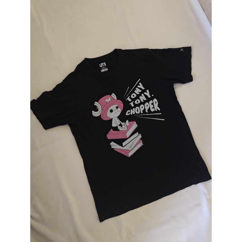 Baju Kaos Uniqlo Colab One Piece Tony Chopper