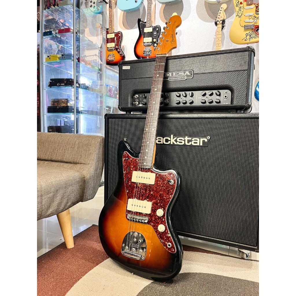 FENDER JAZZMASTER AVRI 62 TAHUN 2004