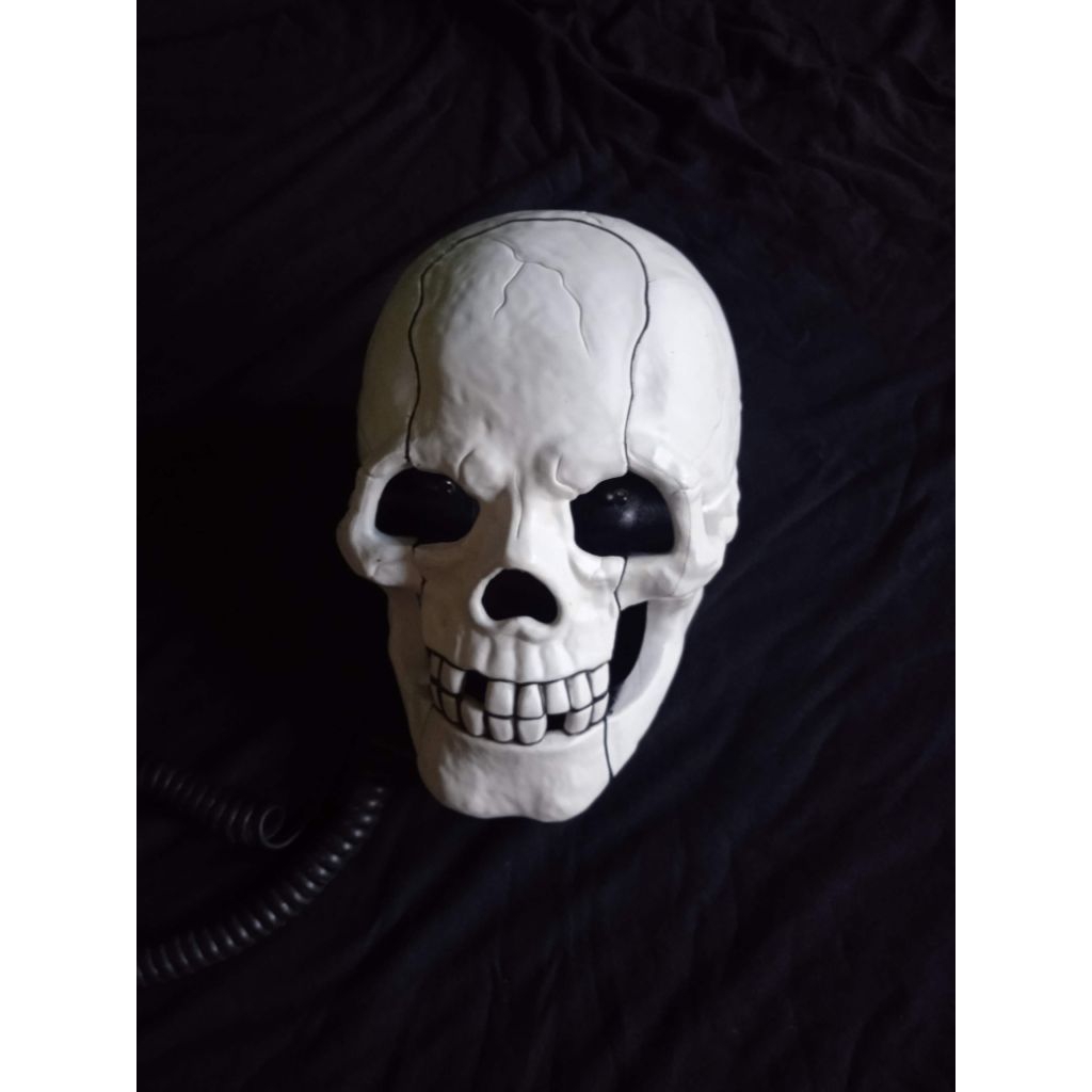 telpon jadul pajangan telepon tengkorak