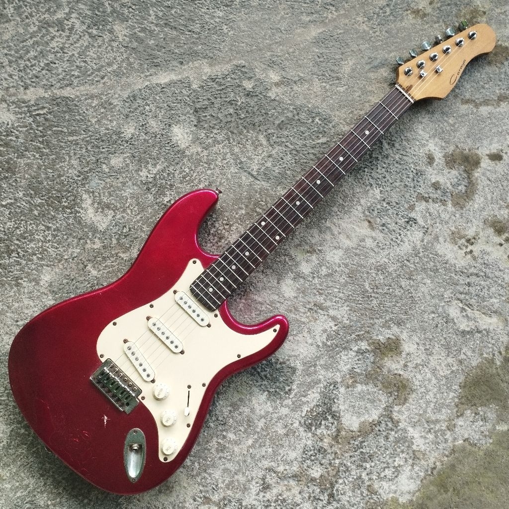 GITAR LISTRIK ORIGINAL CARAYA STRATOCASTER SECOND