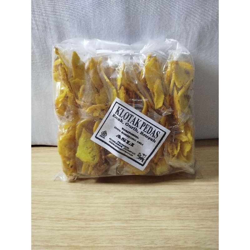 

Klotak pedas kemasan kecil isi 12 pcs