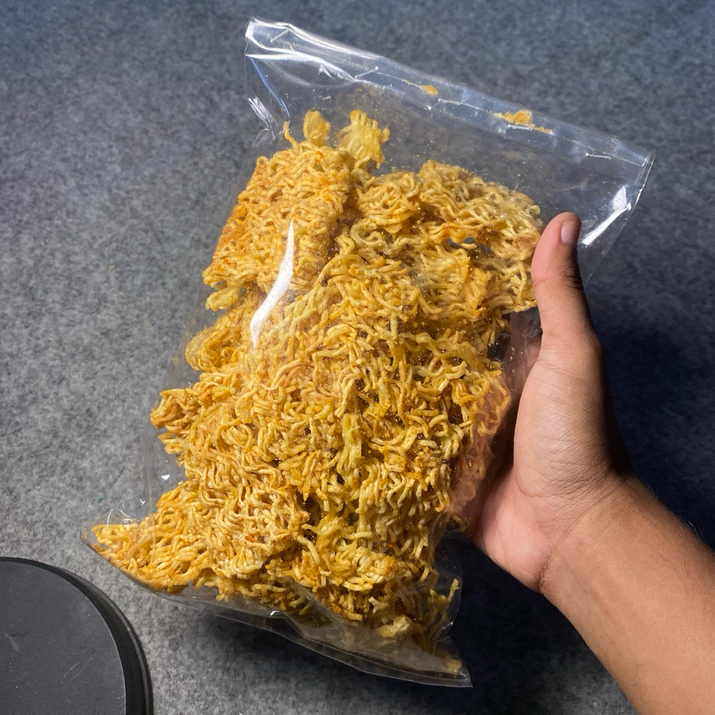 

KRIPSET Keripik Setan kerupuk mie iting renyah 250gram - KHAS TASIKMALAYA