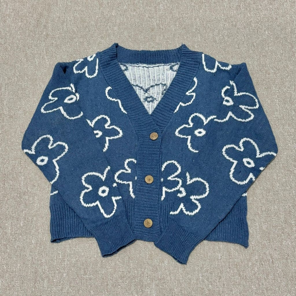 cardigan rajut crop bunga denim