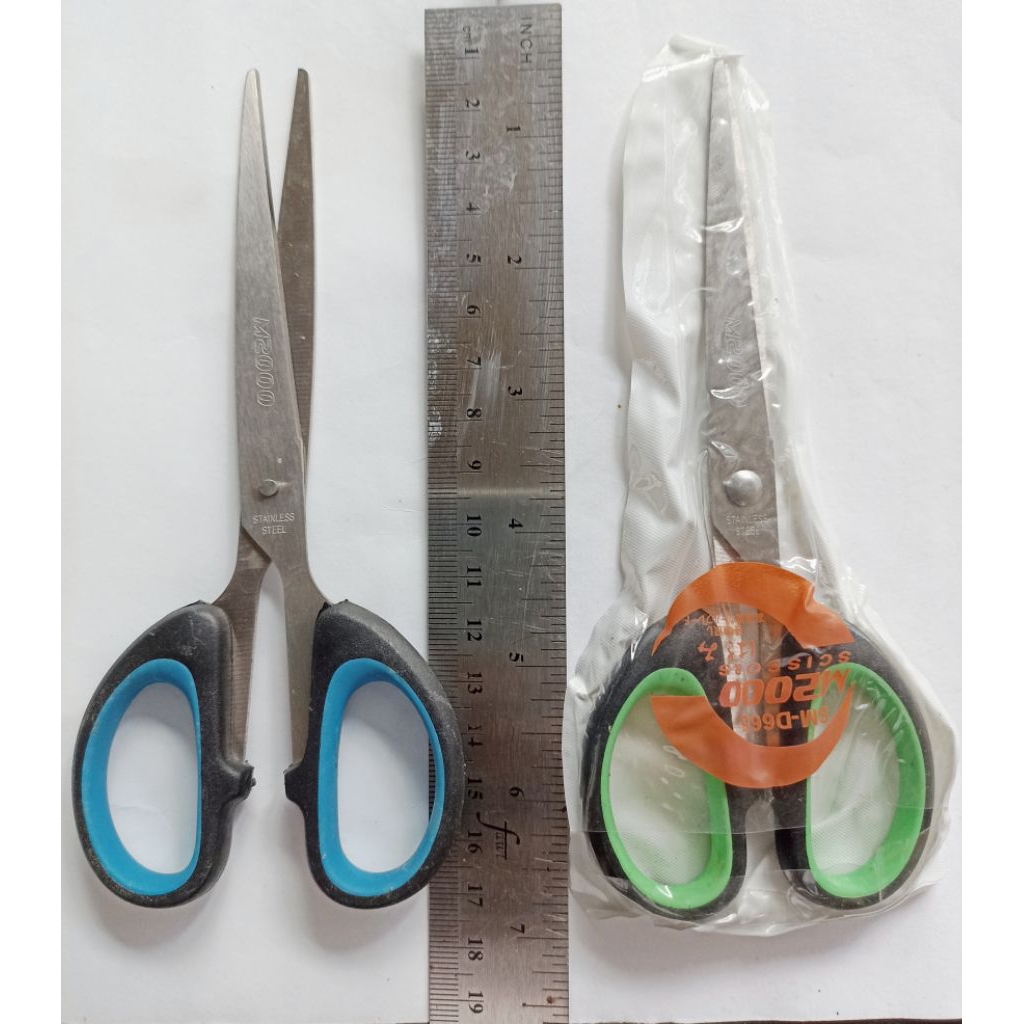 

Gunting kertas 16 cm
