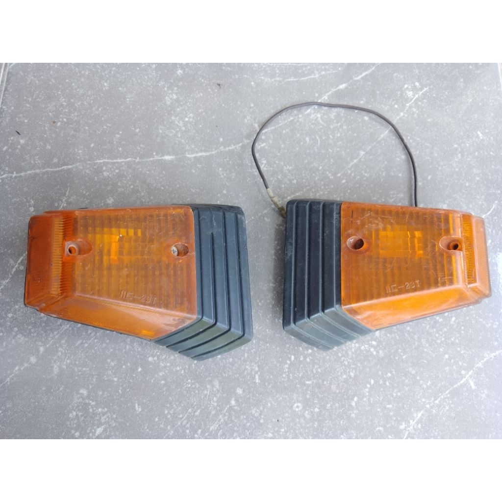 seinYamahaV80Superdeluxe