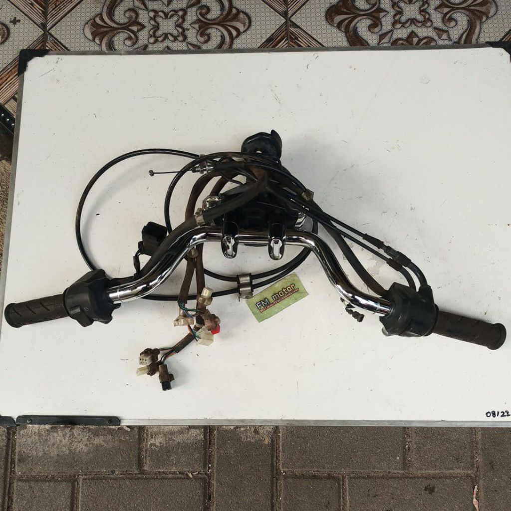 STANG STIR HONDA PCX 150 STANG FULLSET PCX 150 SET SAKLAR HOLDER KANAN KIRI ORIGINAL