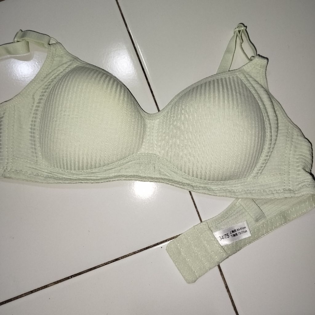 BH Bra Motif Garis Lurus Push Up Style