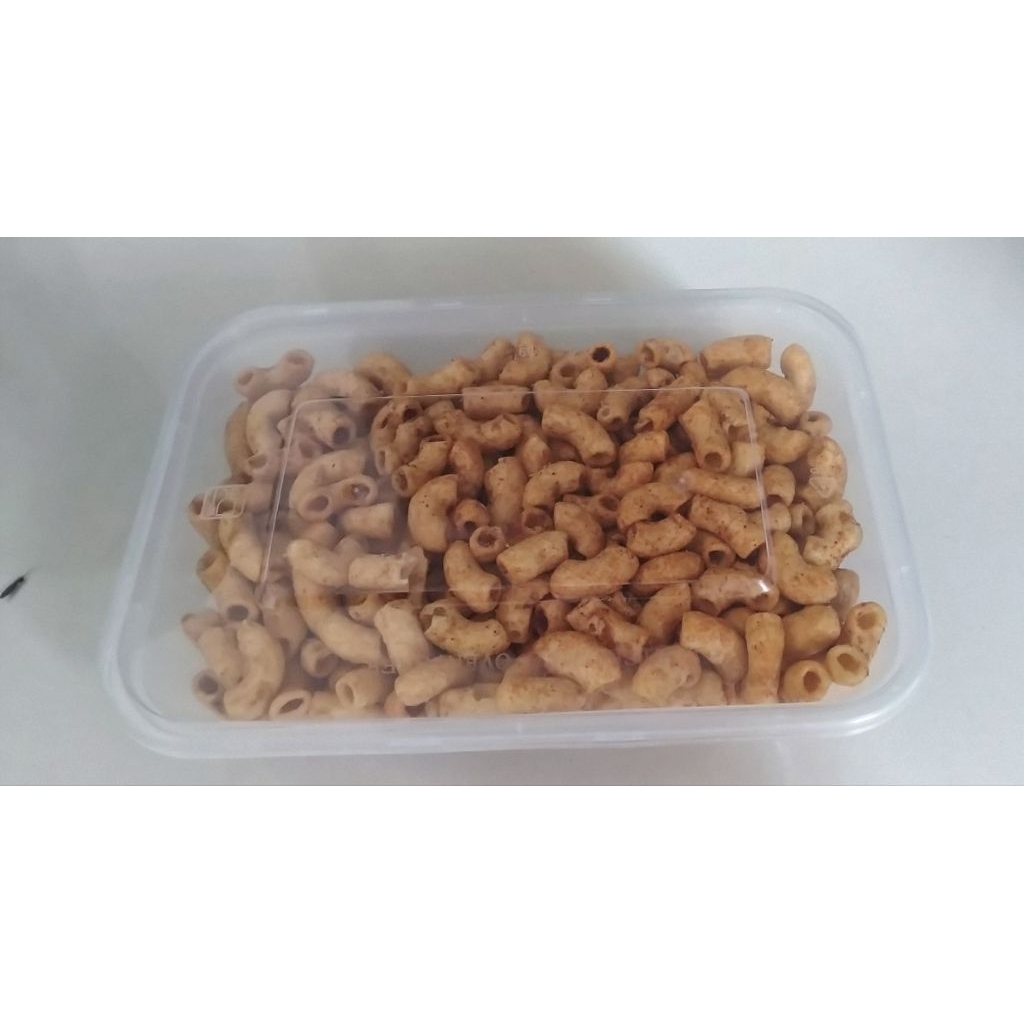 

MAKARONI PEDAS DAUN JERUK