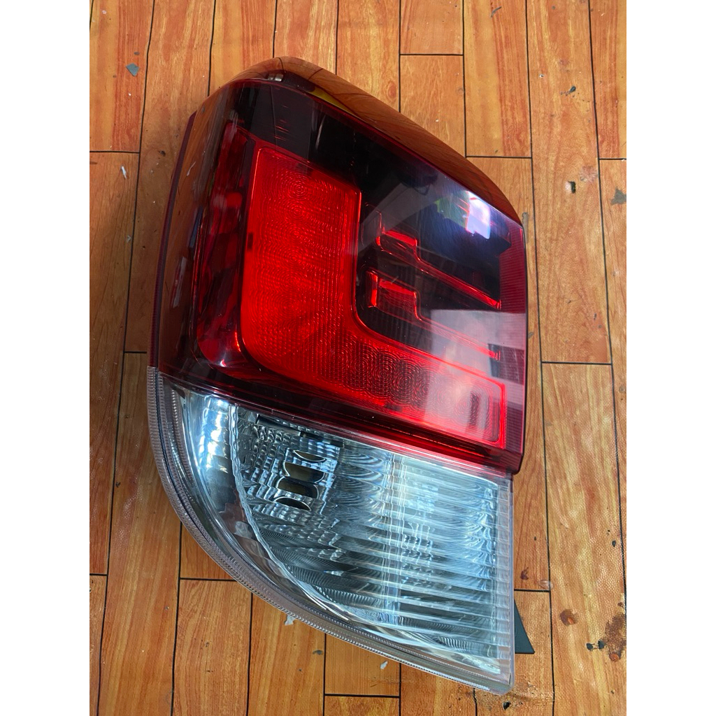 Stoplamp Lampu Belakang New Agya 2018-2021 Sebelah Kiri Original Second