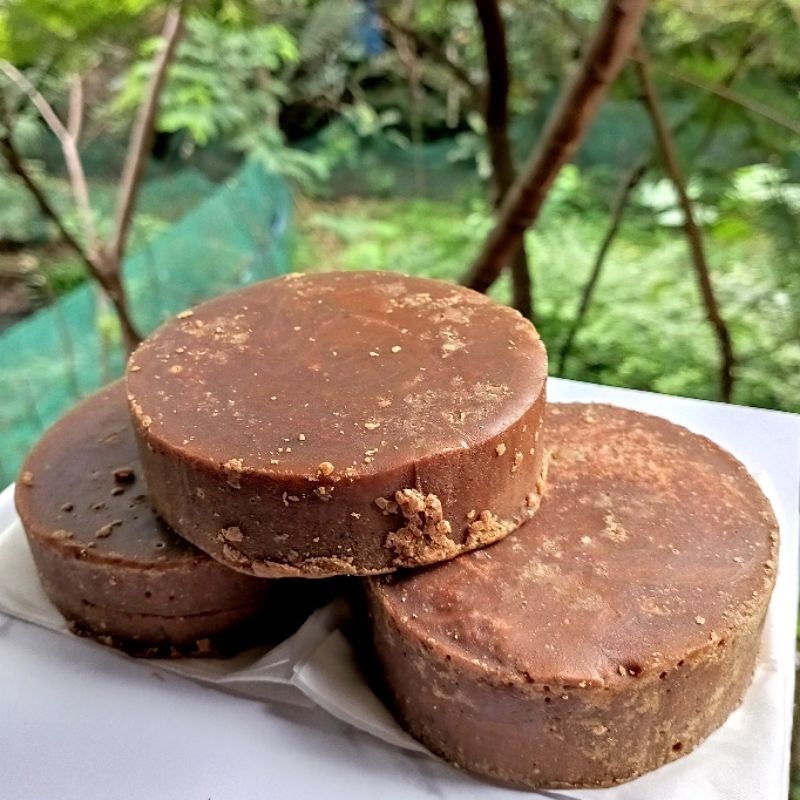 

Gula Jawa / gula merah 250 gram ( 1/4 kg )