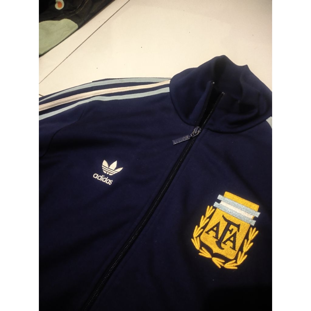 tracktop adidas argen