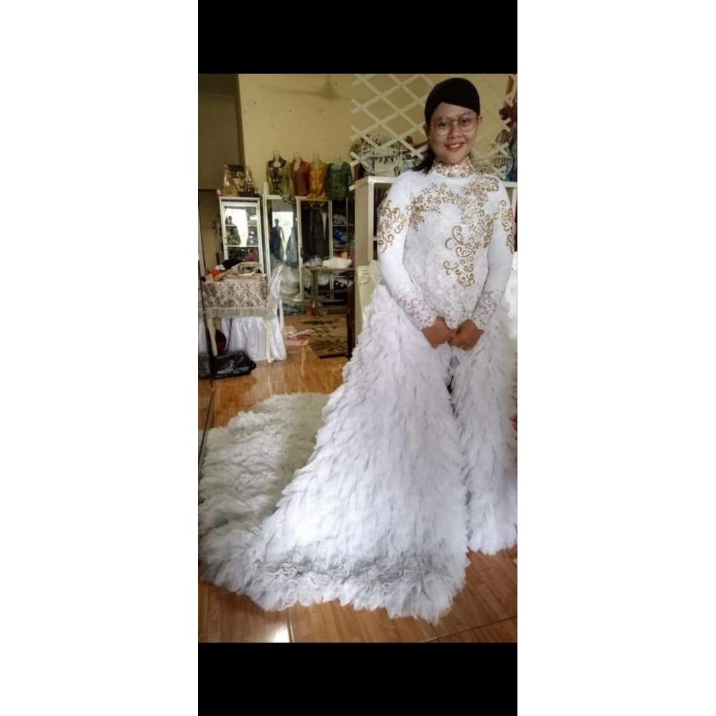 gaun pengantin putih preloved