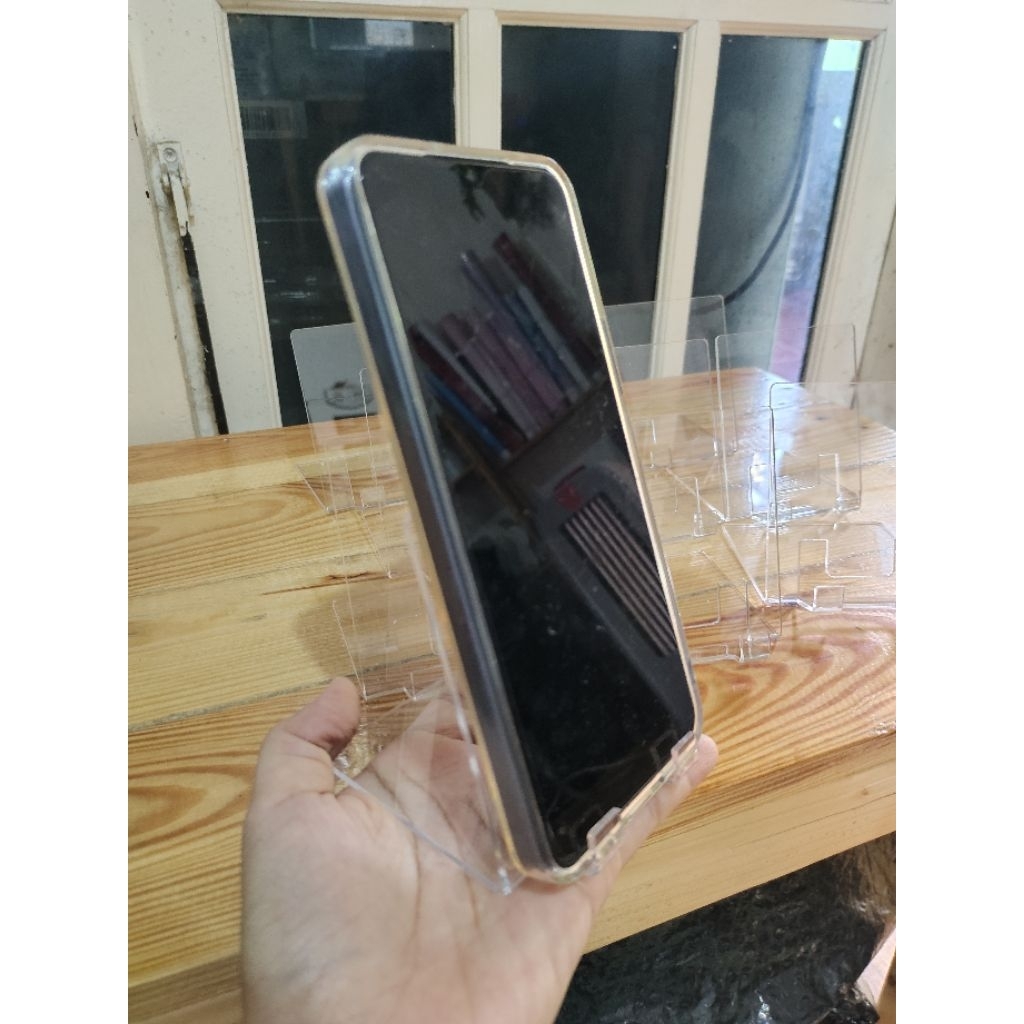 Akrilik Dudukan HP I Stand HP Akrilik READY