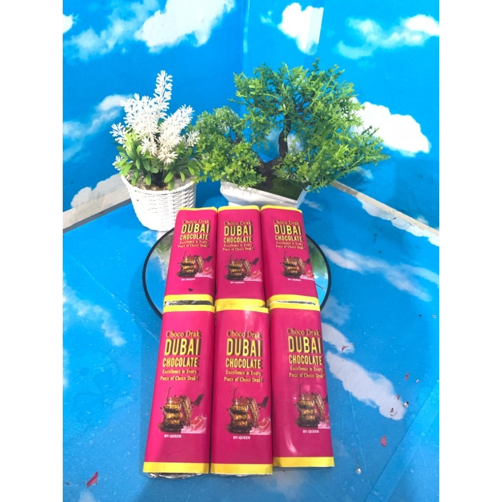 

coklat Dubai stroberi