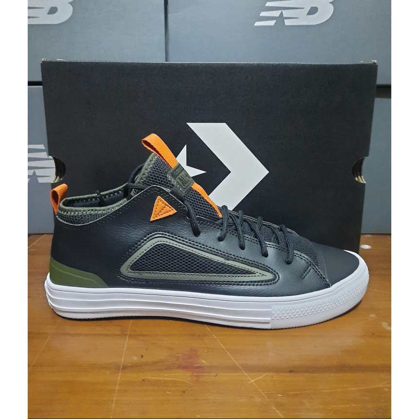 Sepatu Converse CTAS Ultra Ox - EU.43