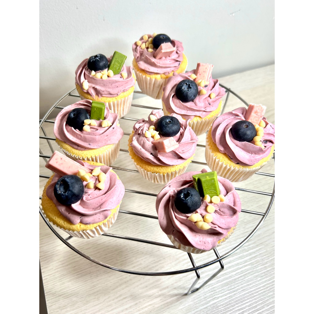 

Lemon Cupcakes With Blueberry Buttercream Frosting