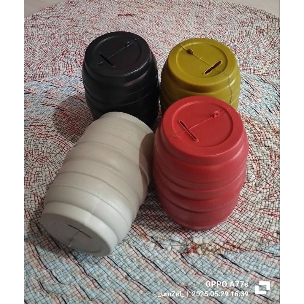 celengan plastik kecil