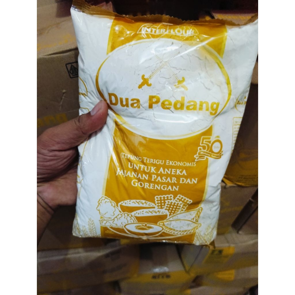 

Tepung terigu dua pedang 1Kg