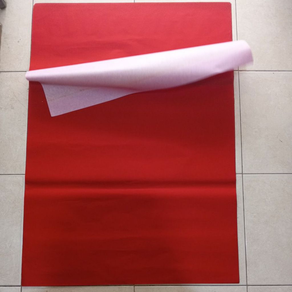 

ang cua/kertas merah.