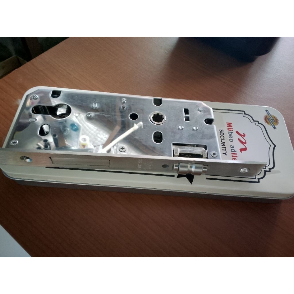 Body kunci pelor Muller