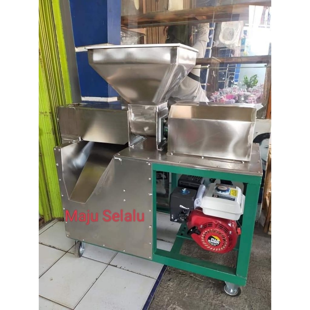 Mesin peras santan A33 dengan mesin penggerak bensin