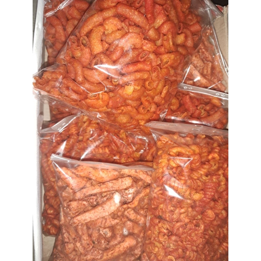 

PEDESAN MAKARONI PIPA/ MAKARONI ULIR / BASRENG / KRIPIK USUS