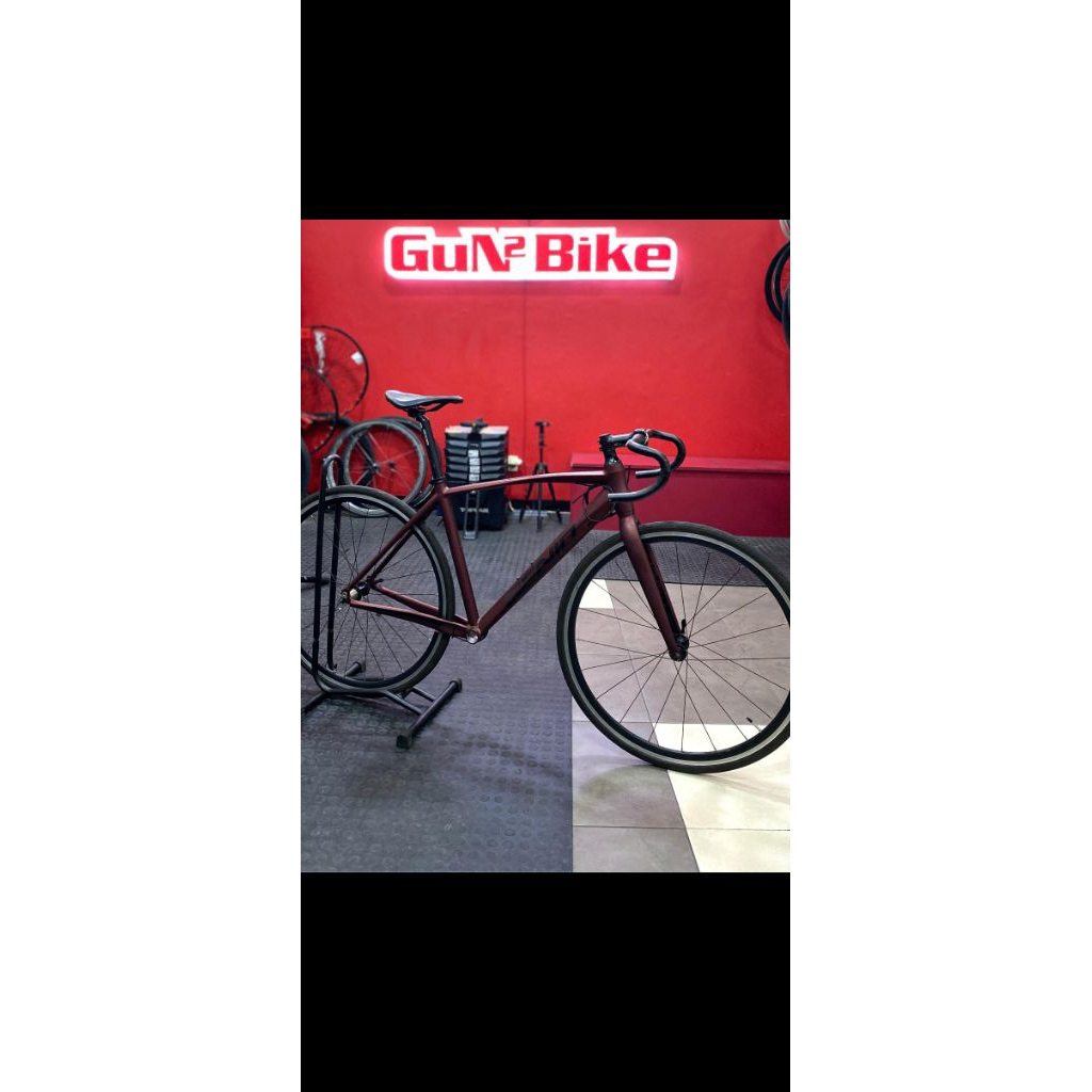 Genio Aerio R1 tanpa Groupset
