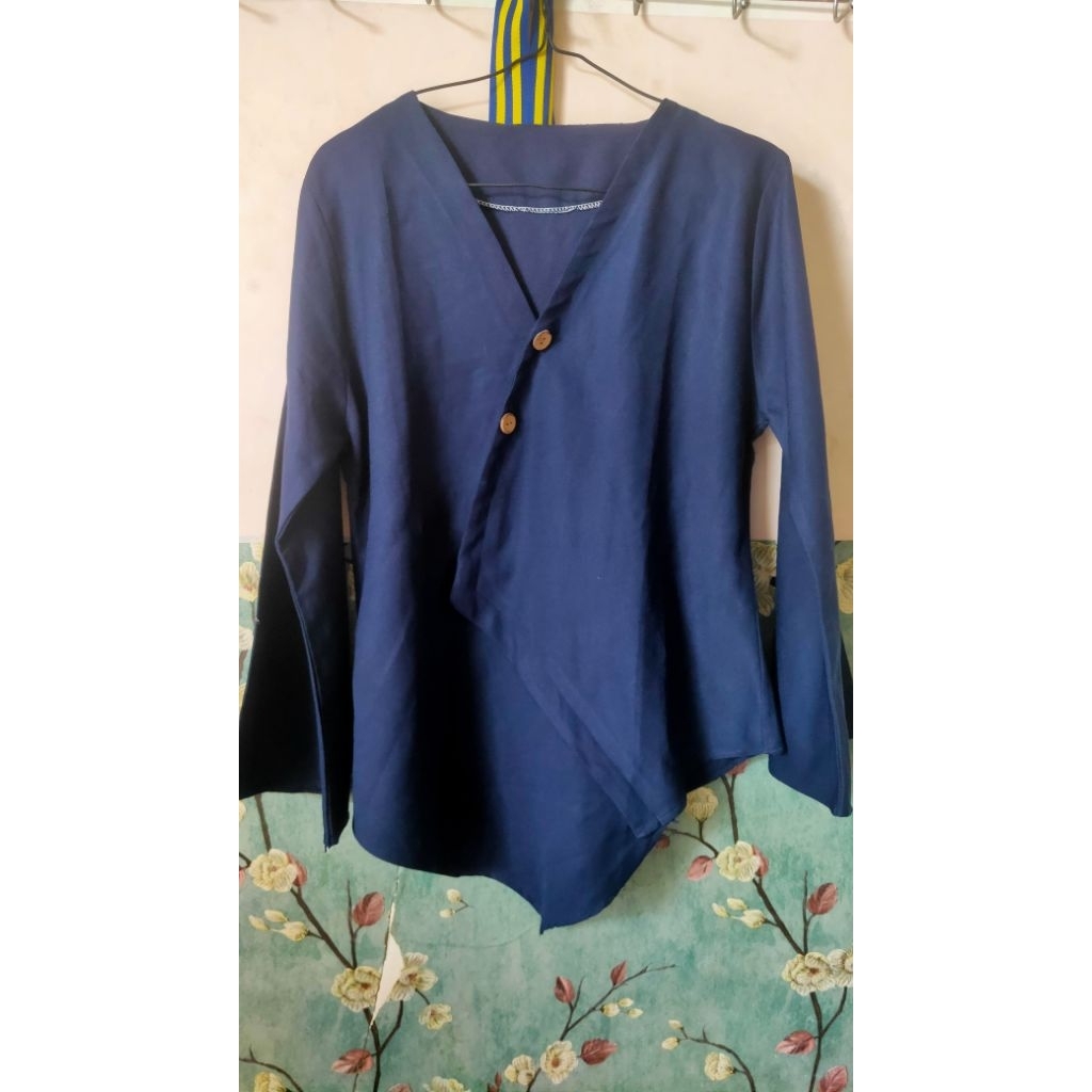Preloved blouse navy