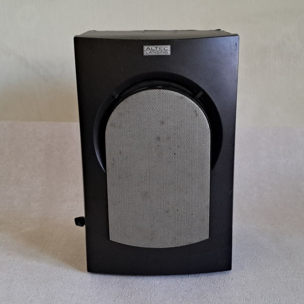 Speaker Subwoofer Altec Lansing AVS300