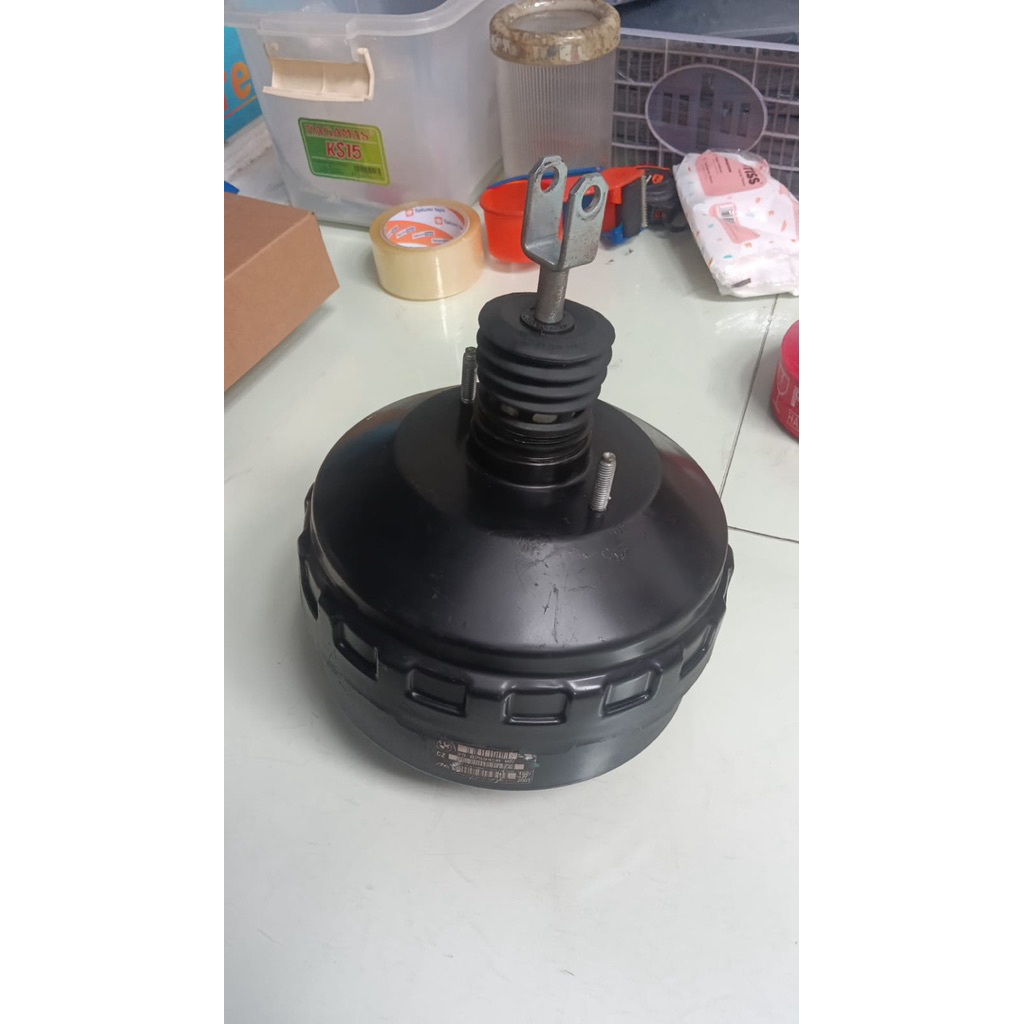 Booster Rem BMW E90 copotan (Original Part)