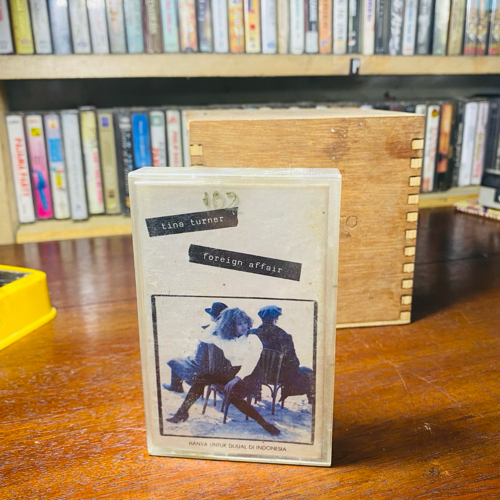 KASET PITA TINA TURNER - FOREIGN AFFAIR