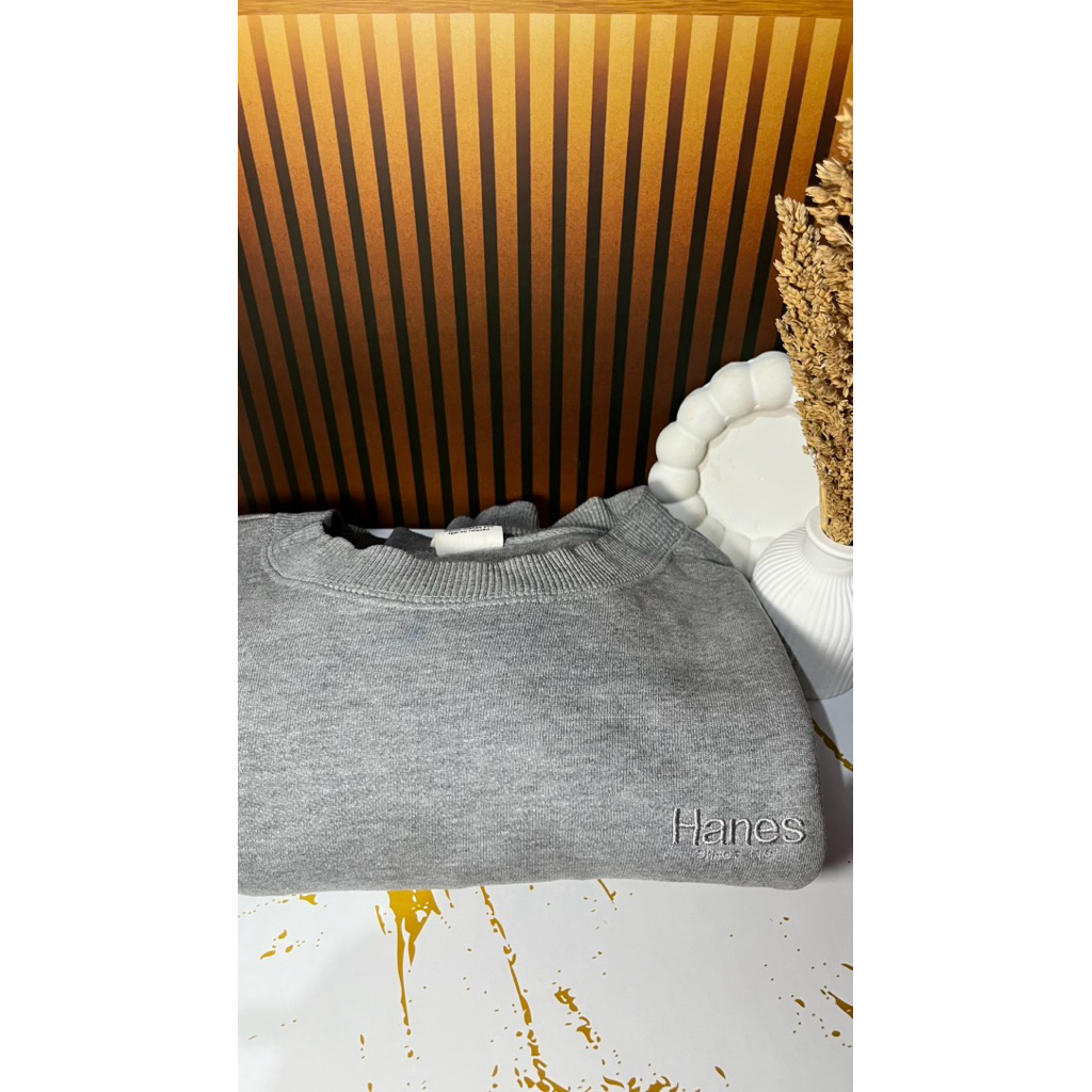 sweater unisex brand hanes preloved