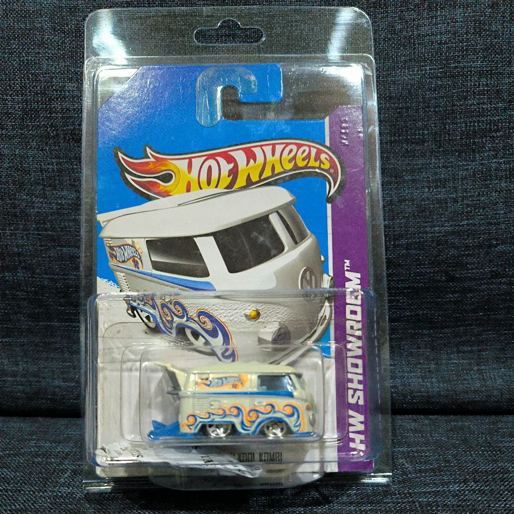 Hot Wheels VW Kool Kombi White tahun 2013