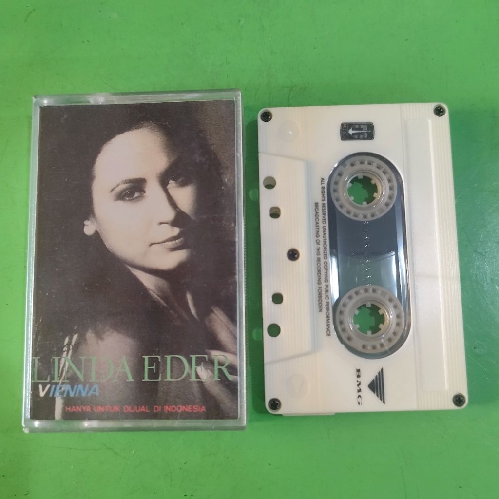 Kaset LINDA EDER Vienna