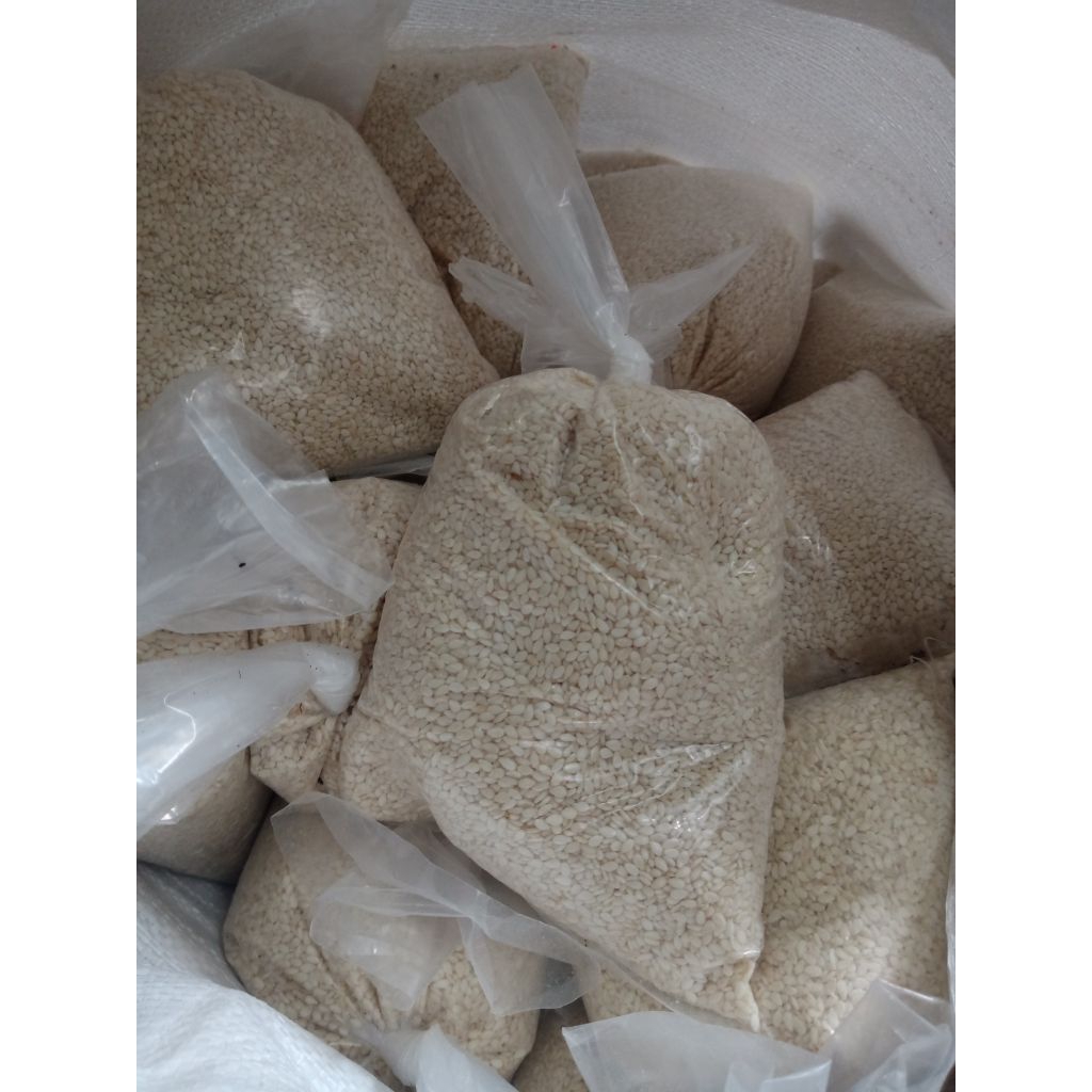 

Biji Wijen (1kg, 500gram, 250gram)