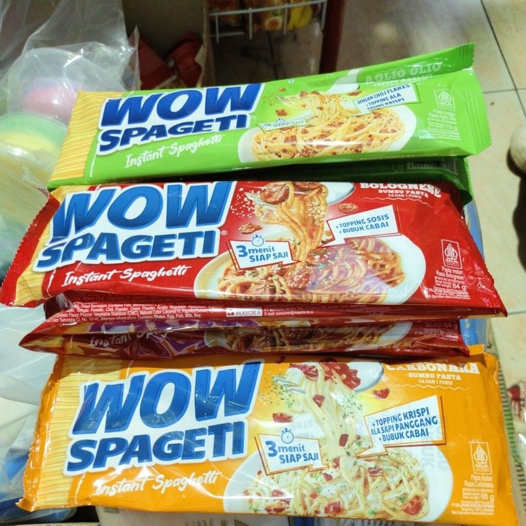 

SPAGETI WOW Instan berat 84g 3 varian rasa