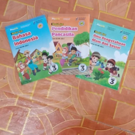 LKS Pustaka Persada Kelas 3 Semester 1 Tahun Terbitan 2025