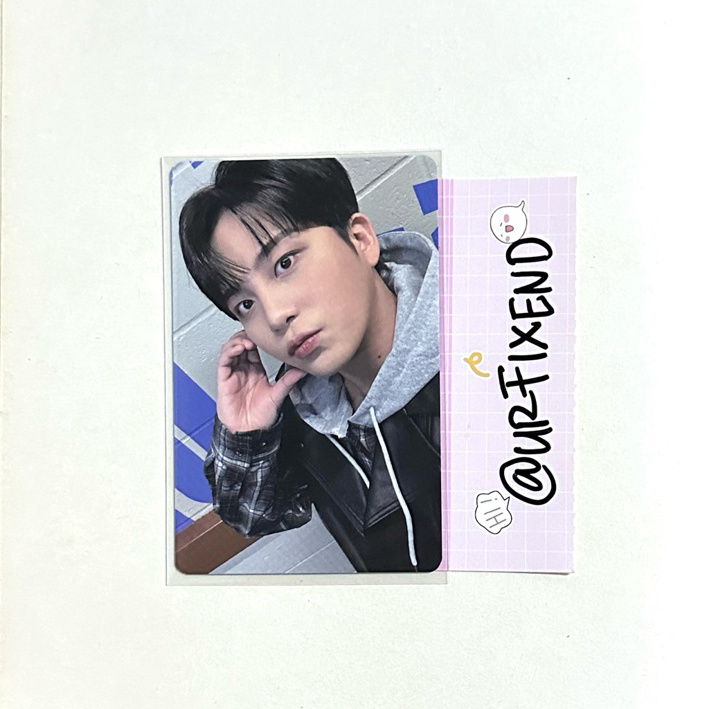 PC ATEEZ Jongho Fromm