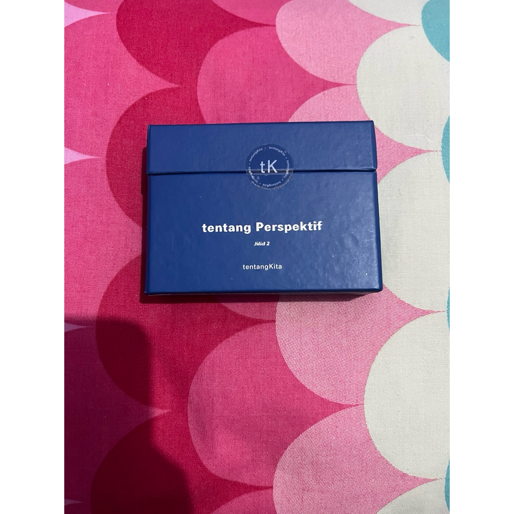 [PRELOVED] Kartu Tentang Kita - Tentang Perspektif Jilid 2
