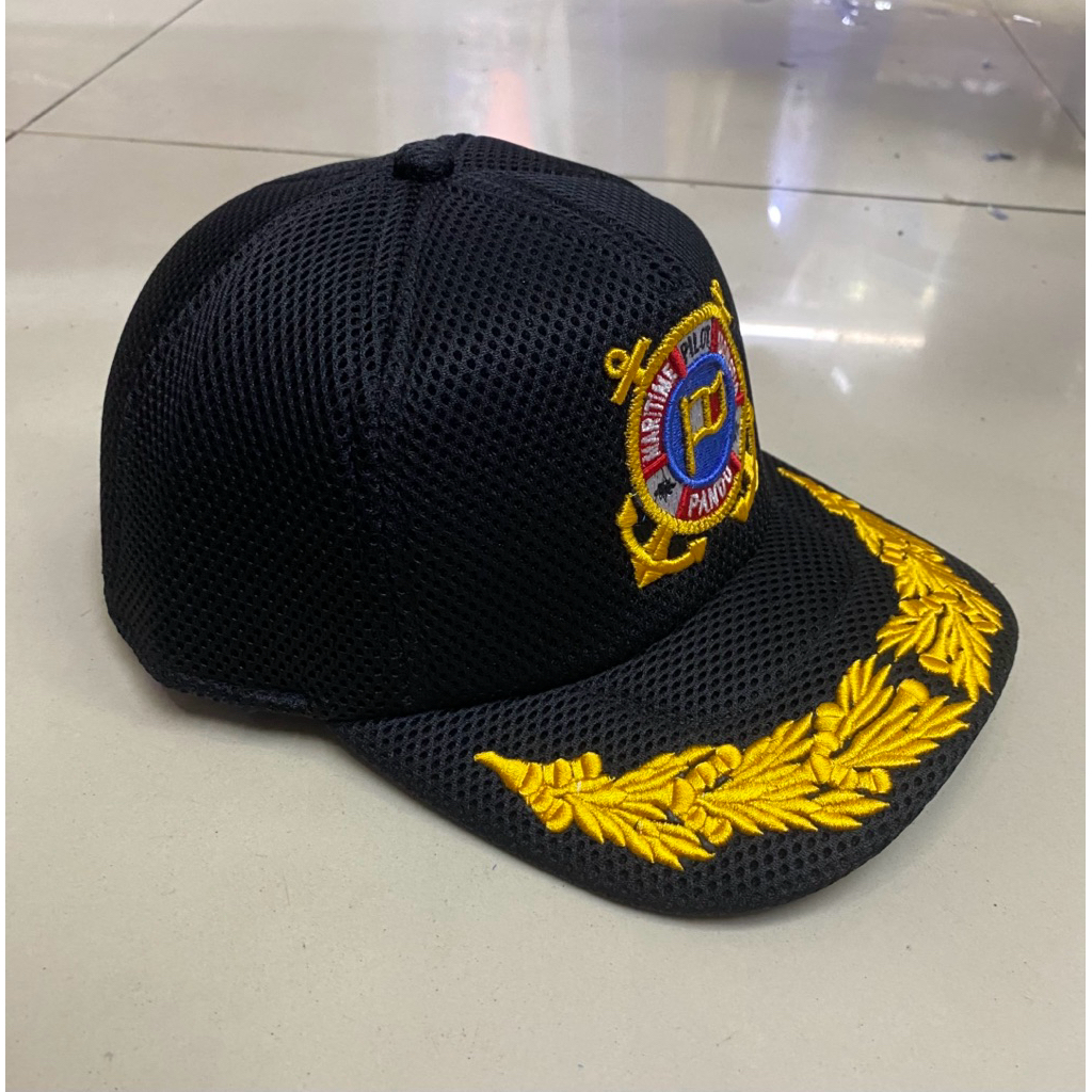 TOPI PANDU MARITIME PILOT