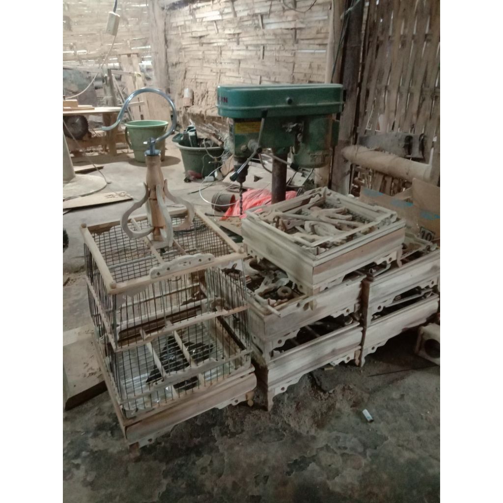 Sangkar Cungkok Ambrukan Ukuran 25cm Ruji Fiber 1mm Kayu Jati