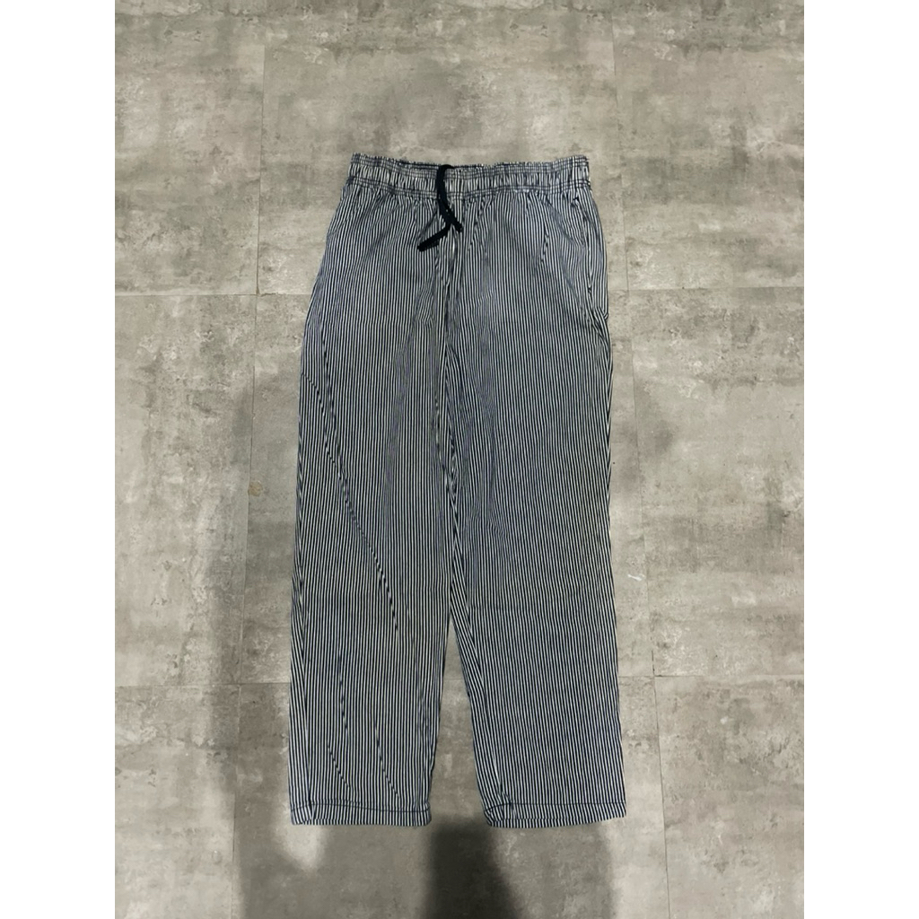 celana hickory gu Uniqlo