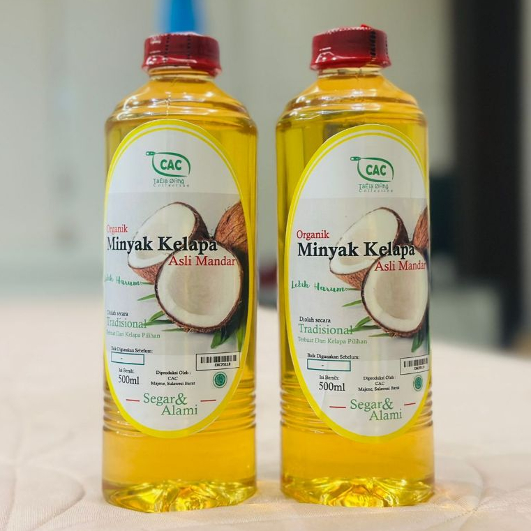 

Original Minyak kelapa Tradisional Khas Mandar 500ml - Oleh-oleh Makassar