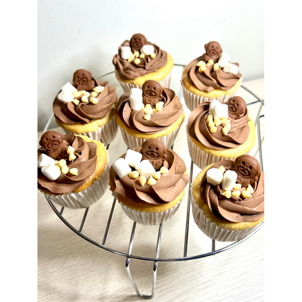 

Banana Cupcakes With Choco Buttercream