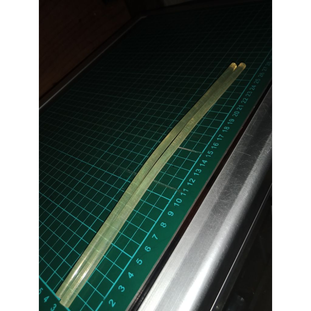 

lem lilin lem stick 27cm