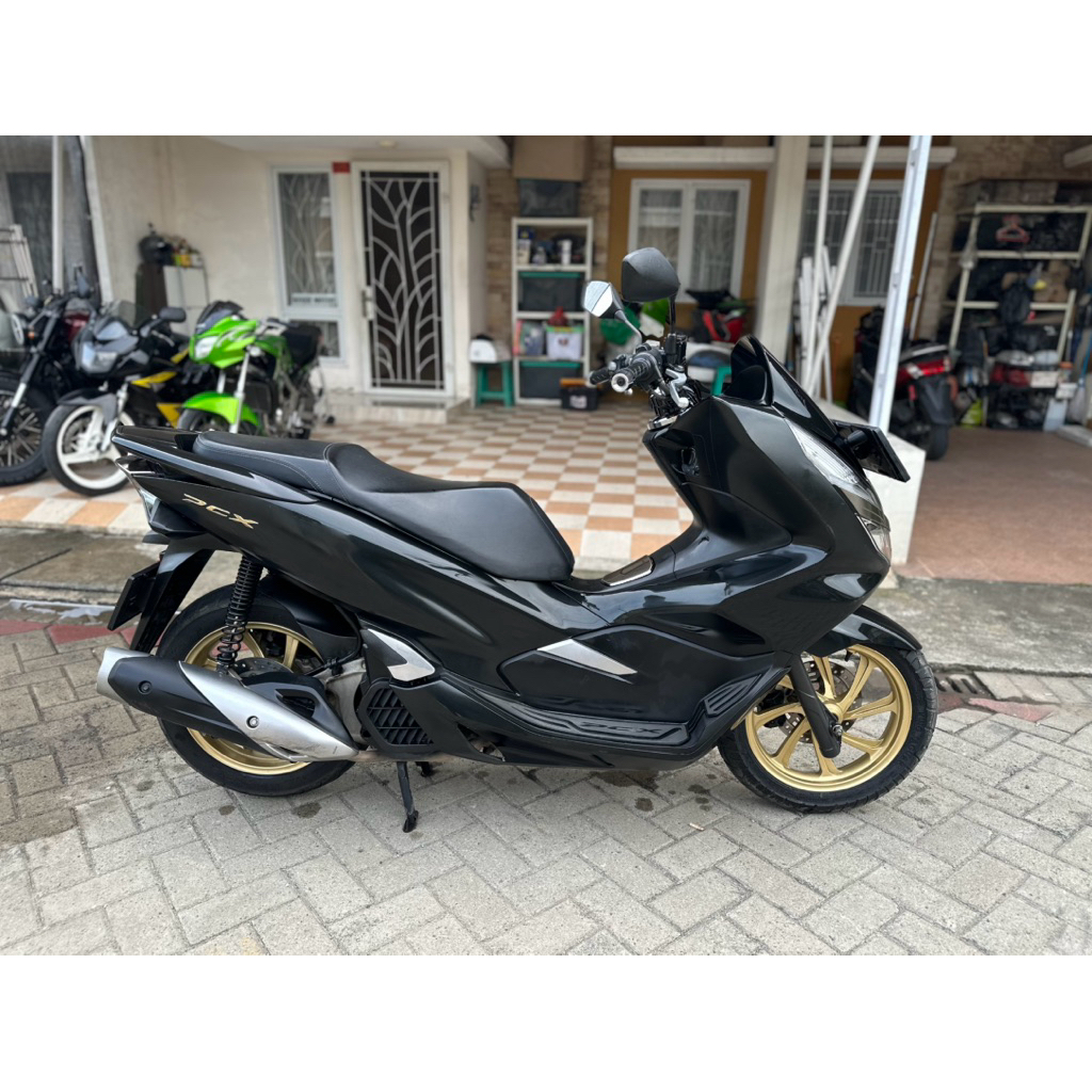 Honda pcx tahun 2020 pajak panjang