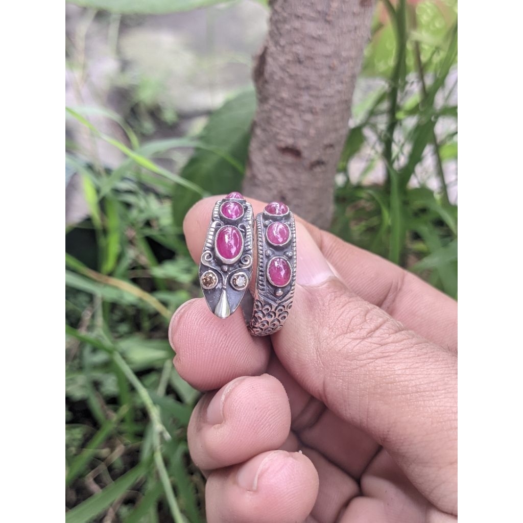 Cincin Ulan Ulan Ruby