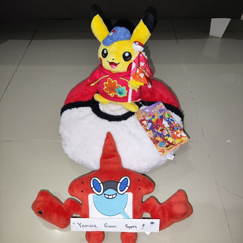 BONEKA POKEMON CENTER 2025 PIKACHU HIROSHIMA CARP STREAMER GYARADOS MAGIKARP LIMITED ORI PLUSH DOLL 